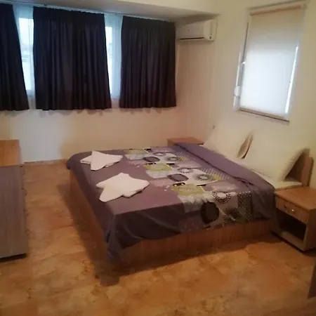 Deval House Tarfa * לוזנטס